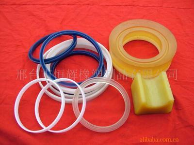 生產(chǎn)橡膠塑料制品的原材料;橡膠塑料制品;中、小型塑料制品;機(jī)械用橡膠密封制品;機(jī)械用橡膠減振制品;中、小_工業(yè)用橡膠制品 農(nóng)業(yè)用橡膠制品 _中國 河北 任縣 任城鎮(zhèn)光明街_邢臺(tái)市恒輝橡塑制品_